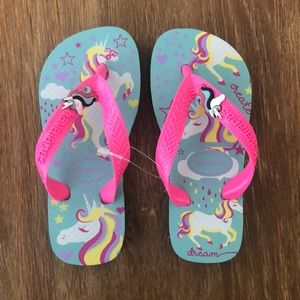 Havaiianas toddler girl’s flip flops